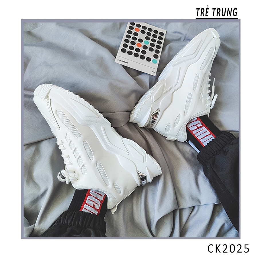 Sản phẩm 💥Siêu deal 🦄 Giày Sneaker Trắng White Hourse phiên bản mới tăng chiều cao Onfeet 5 cm