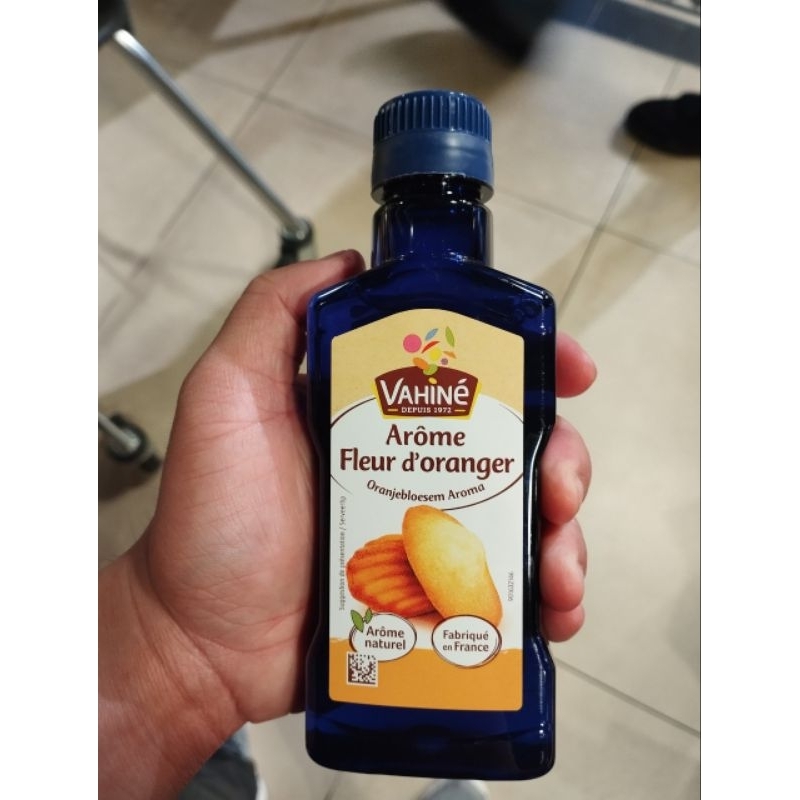 Nước hoa cam Pháp Vahine 200ml  - tinh chất nước hoa cam làm bánh mì hoa cúc