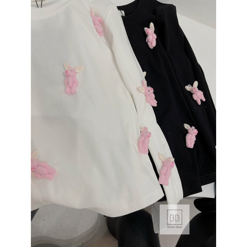 Áo crt đính thỏ hồng