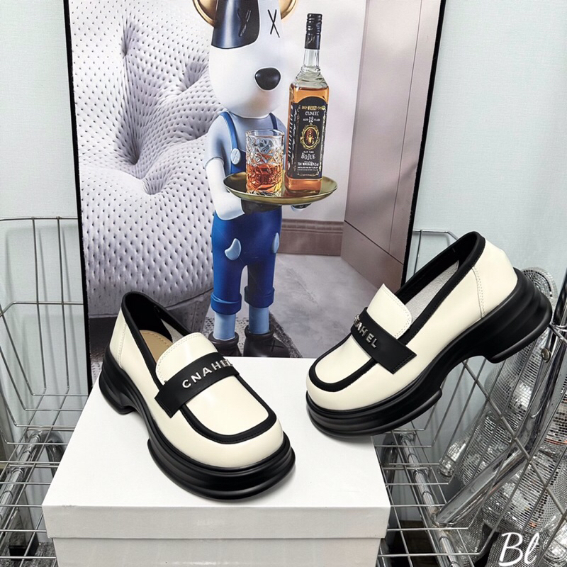 Moca Trắng Đen Full Size 35-39  -  By Anh Dinh Phuong