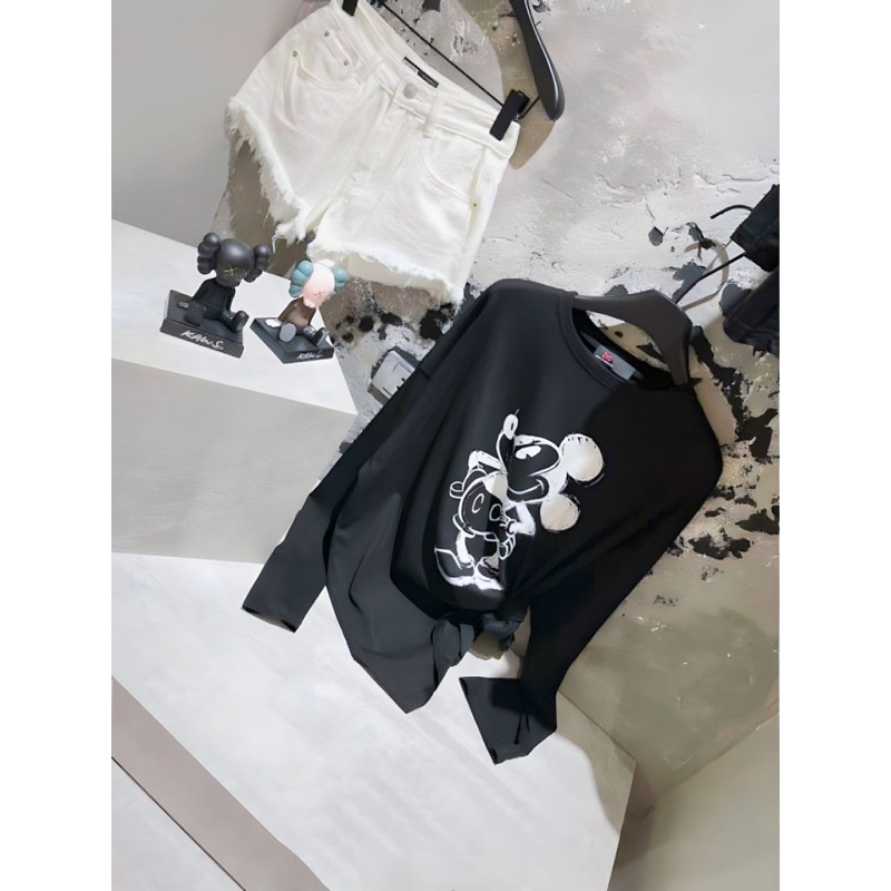 ÁO THUN TAY DÀI MICKEY