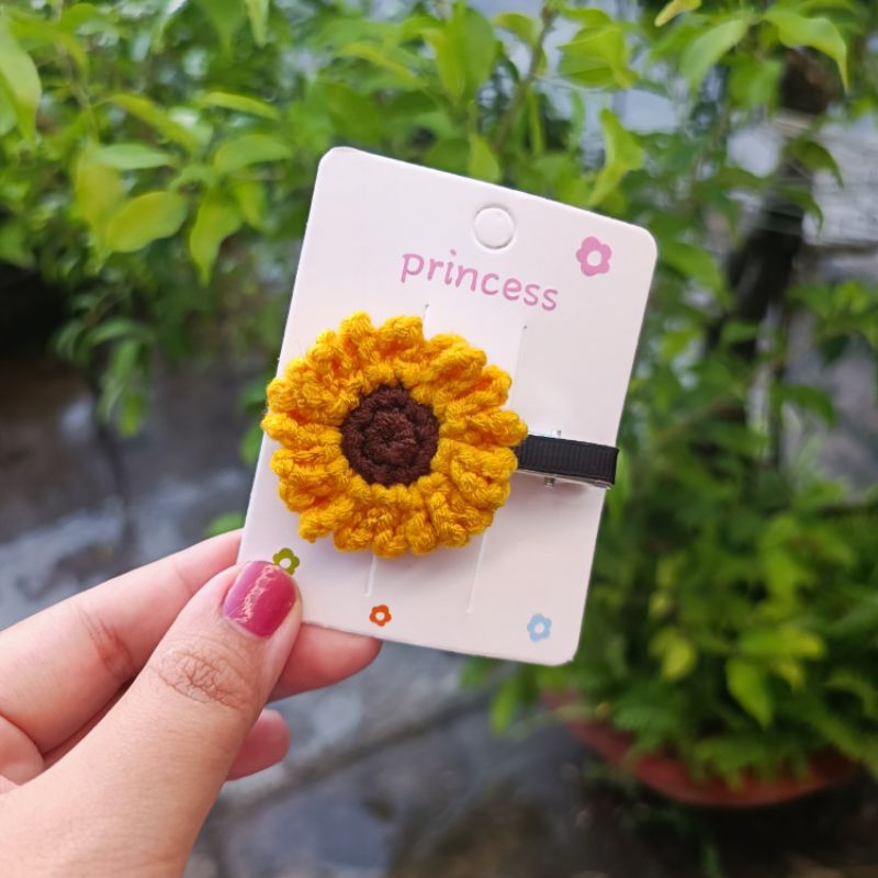 Kẹp len hoa hướng dương / jendyciii /