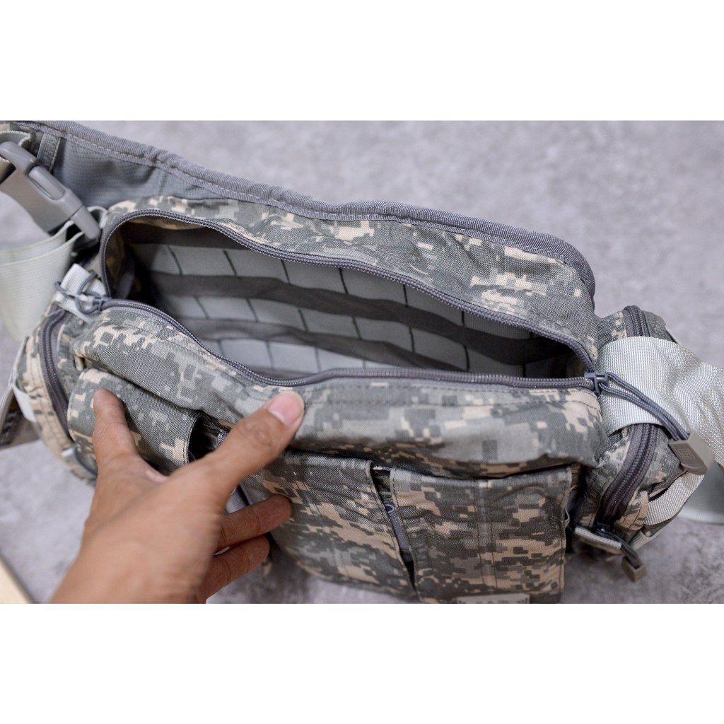 Túi đeo chéo nam tactical bail out bag