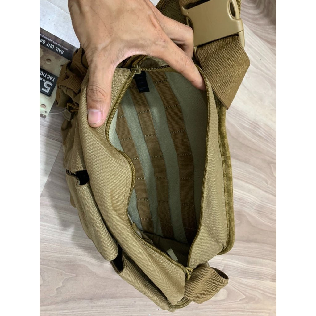 Túi đeo chéo nam tactical bail out bag