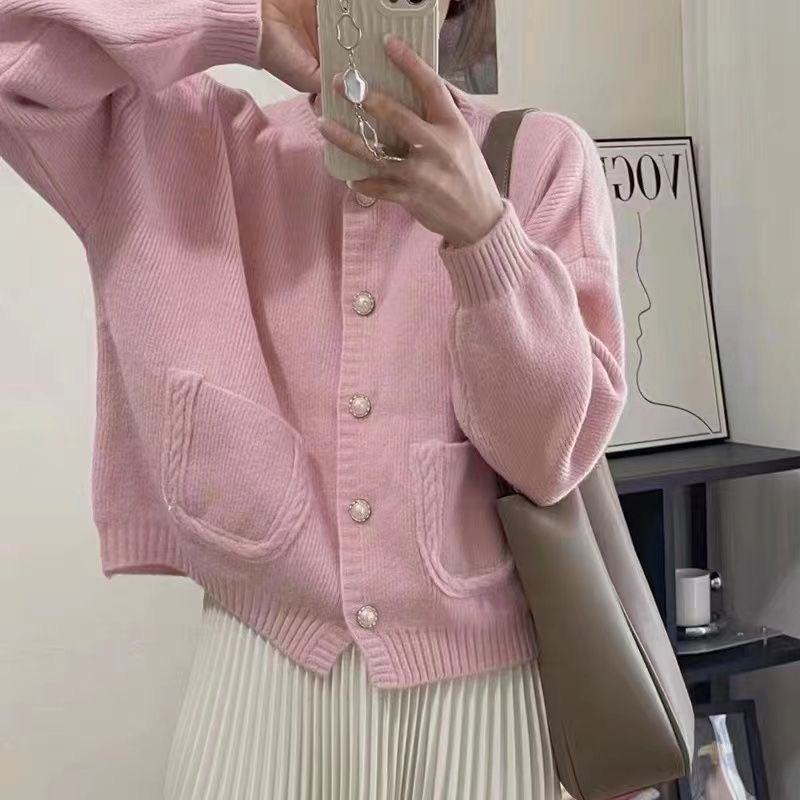 Áo Khoác Len Cardigan Nữ Cúc Ngọc Ulzzang Hàn Quốc - OSAA DAILY