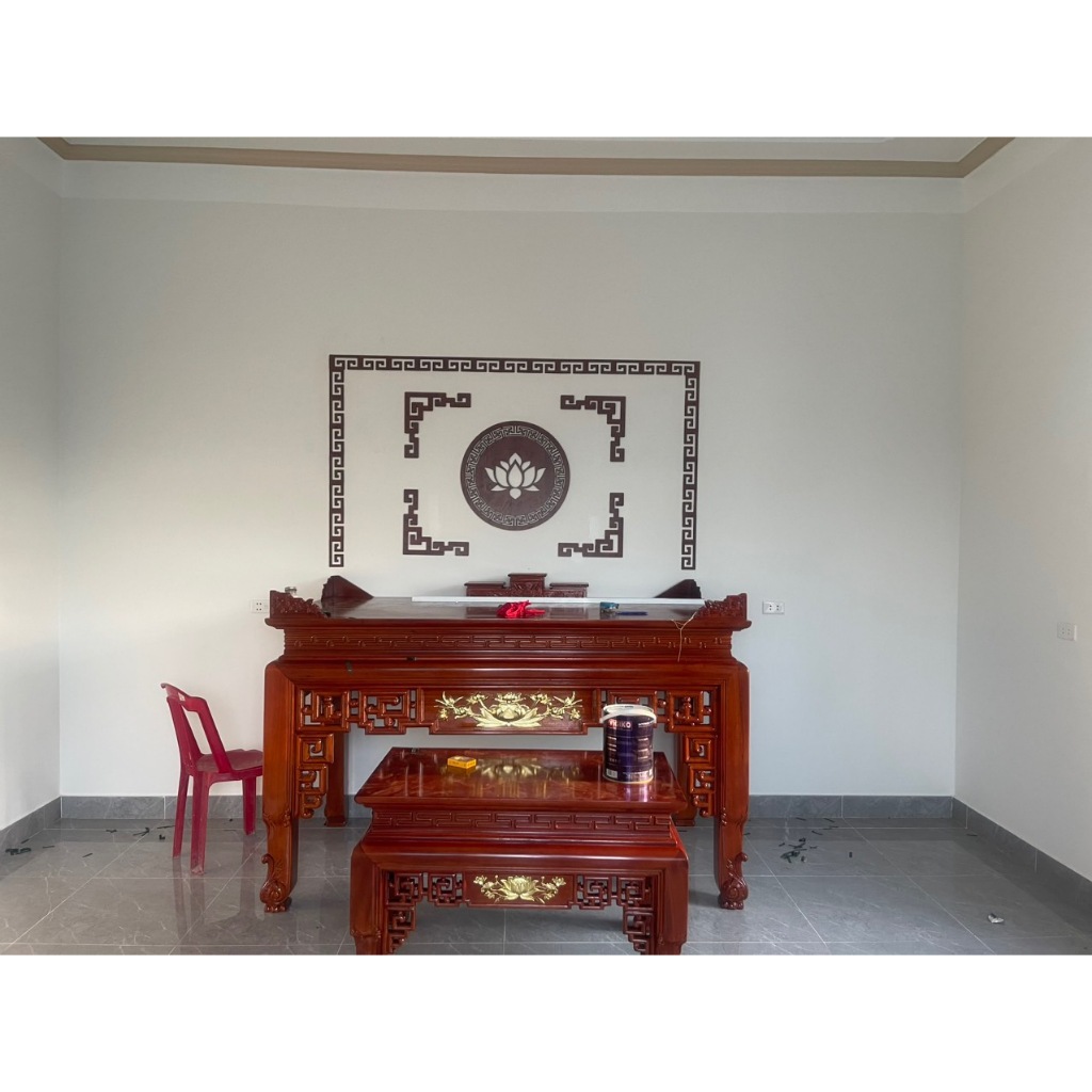 KHUNG VIỀN TRANG TRÍ BAN THỜ GIA TIÊN SIZE 59, Hoa Văn Trang Trí Bàn Thờ bằng gỗ MDF Thái Lan Chống Ẩm Màu Nâu Óc Chó