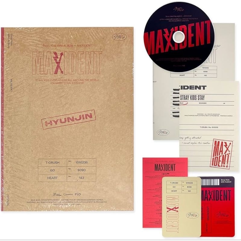 Album nhạc Stray Kids Maxident case version