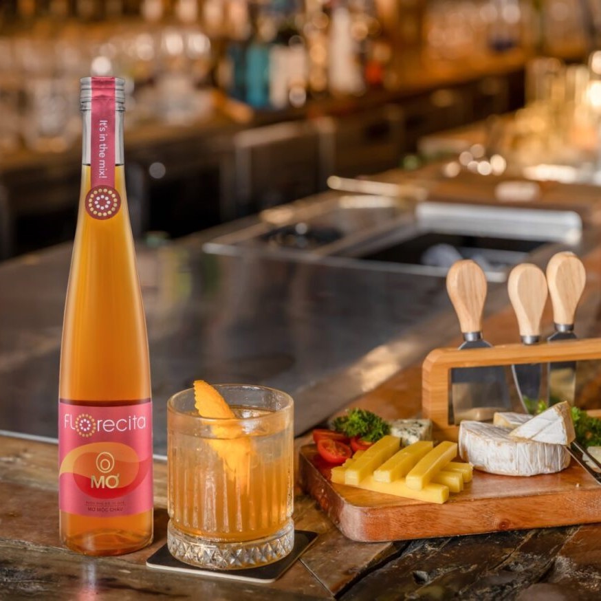 Combo 12 Chai Rượu Mơ Florecita Nồng Độ 14,5% Lên Men Từ Trái Cây Giúp Thanh Lọc Cơ Thể, Tốt Cho Tiêu Hóa - 375ML