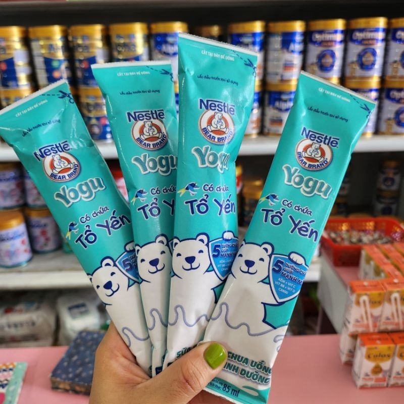 Sữa Chua Tổ Yến Nestlé Yogu thùng 28 + 4 thanh