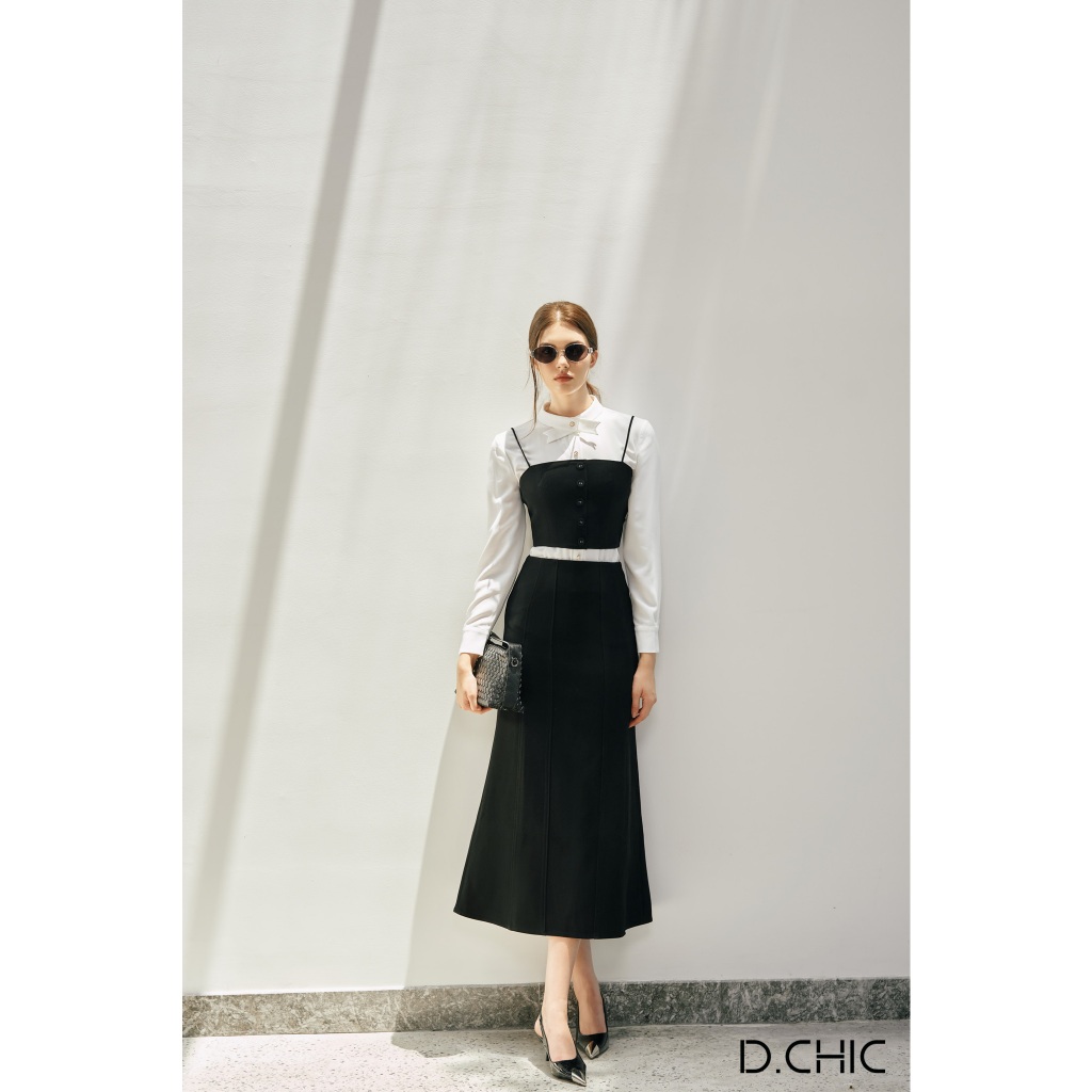 Áo 2 dây croptop 1 hàng cúc D.CHIC MS: 1822317
