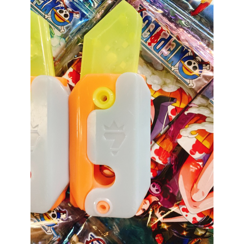 Sỉ 1 bộ dao quay có đèn phát sáng siêu đẹp