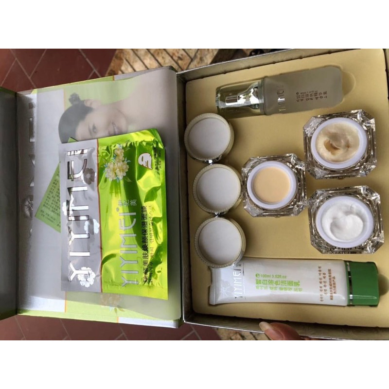 Mỹ phẩm làm mờ nám Yiyimei 5in1, Kem nám, tàn nhang, dưỡng trắng da cao cấp Yiyimei.