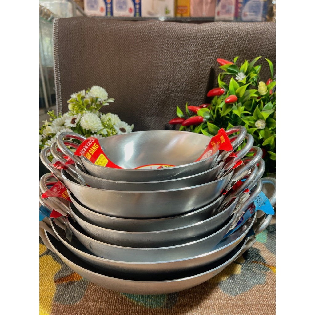 Chảo bầu  Kim Sang sáng bóng, chảo 2 quai nhôm dày chất lượng cao đủ size 16 đến 42cm.