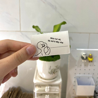 Set 50 tem nhãn dán meme V, sticker niêm phong có keo dán túi giấy, thùng carton, gói hàng Minpro.