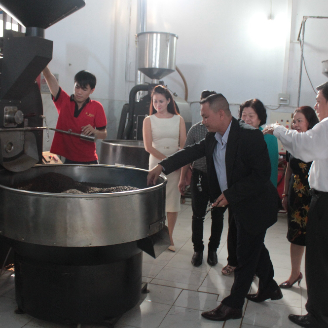 Cà phê pha phin Hoàng Thủy Z - Đen đắng, đậm đà