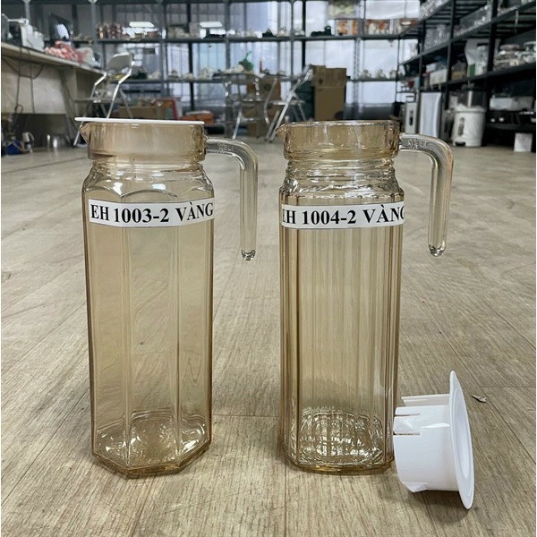 Bình nước thủy tinh màu vàng 1.1l