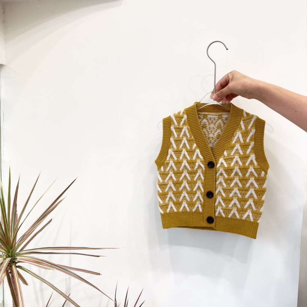 Áo gile len cho bé HK KIDS, áo len gi lê sát nách xinh xắn thời trang mùa thu đông size từ 1-6 tuổi