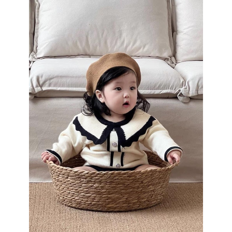 Set Áo Len+Quần Bí Trần Trám Cho Bé Thu Đông