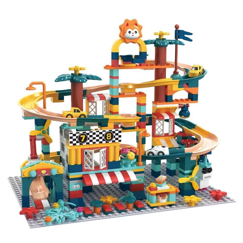 Đồ chơi lắp ghép mô hình lâu đài kết hợp đường ray ô tô gồm 512 pcs, kí hiệu J8032