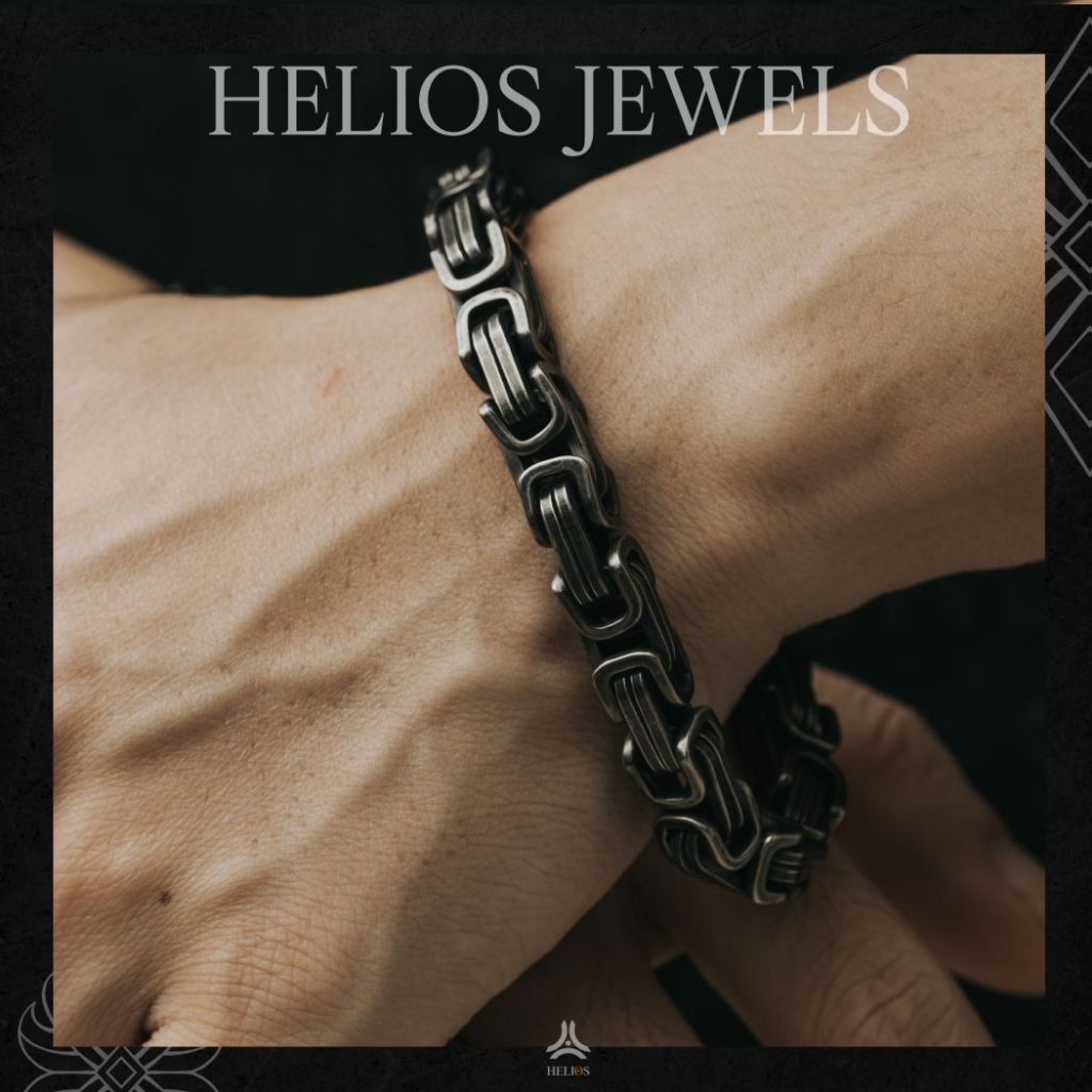 Vòng tay kim loại Helios Chain Black