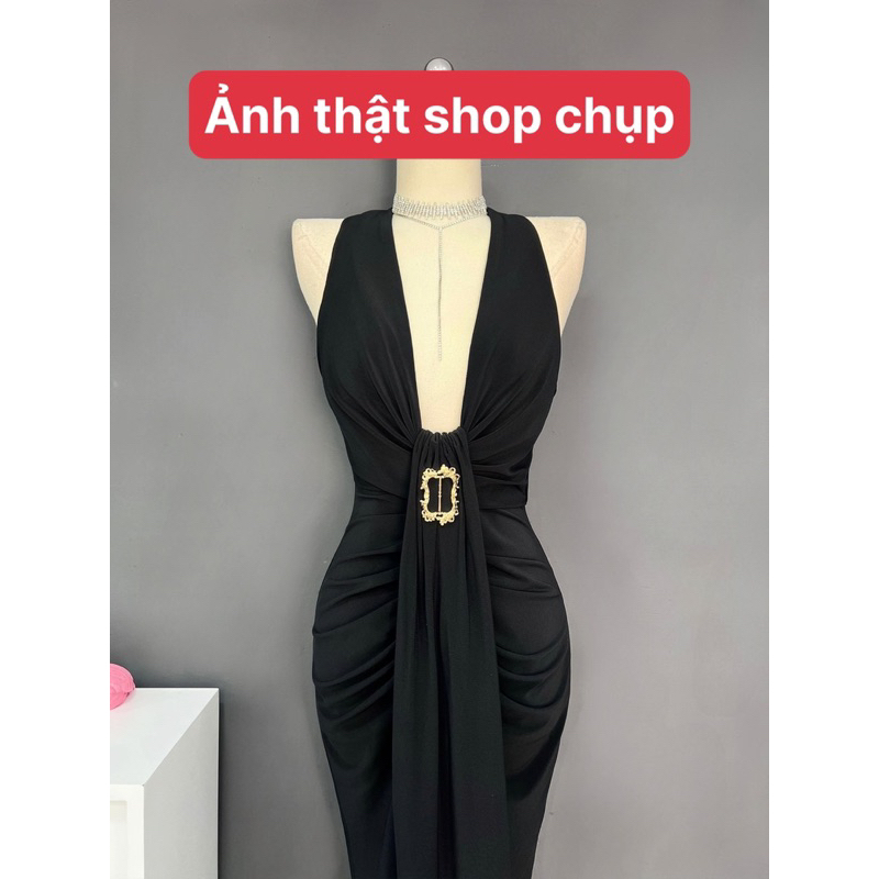 Đầm maxi yếm tag eo xẻ đùi