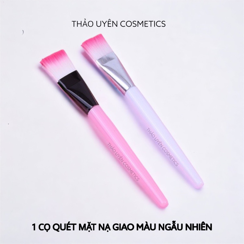 1 Cọ Quét Mặt Nạ Cán Màu Ngẫu Nhiên