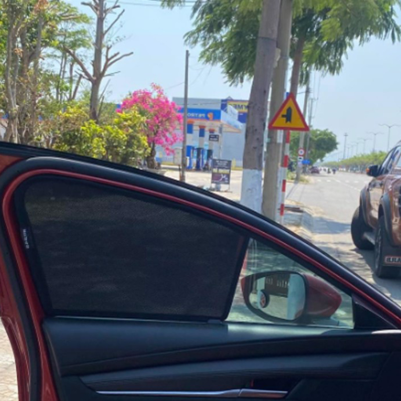 Rèm che nắng theo xe Mazda 3 2004-2009, Premacy, 2015-2019 HB=SD,SD 20-23,HB 20-23 - Bộ 4 tấm dính nam châm hàng loại 1