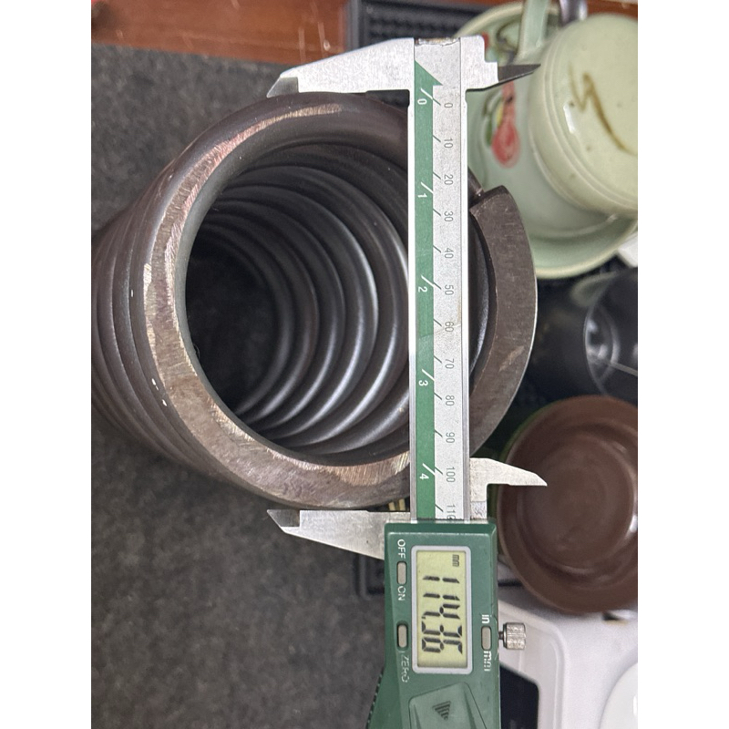 Lò xo thú nhún đường kính ngoài 114mm sợi 14mm cao 230mm