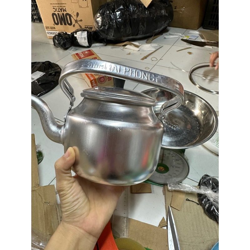 Ấm đun nước bằng nhôm loại 1.5 lít