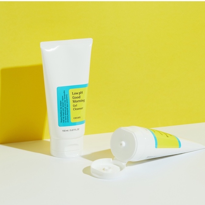 Sữa rửa mặt Cosrx Low pH Good Morning Gel Cleanser, Hàn Quốc  dạng gel chiết xuất trà xanh độ pH thấp