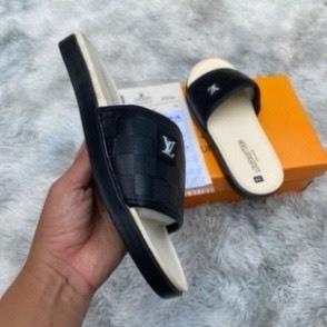 Dép LV kem,dép quai ngang hàng đẹp đế cao su đúc không thấm nước đủ size 37-43.