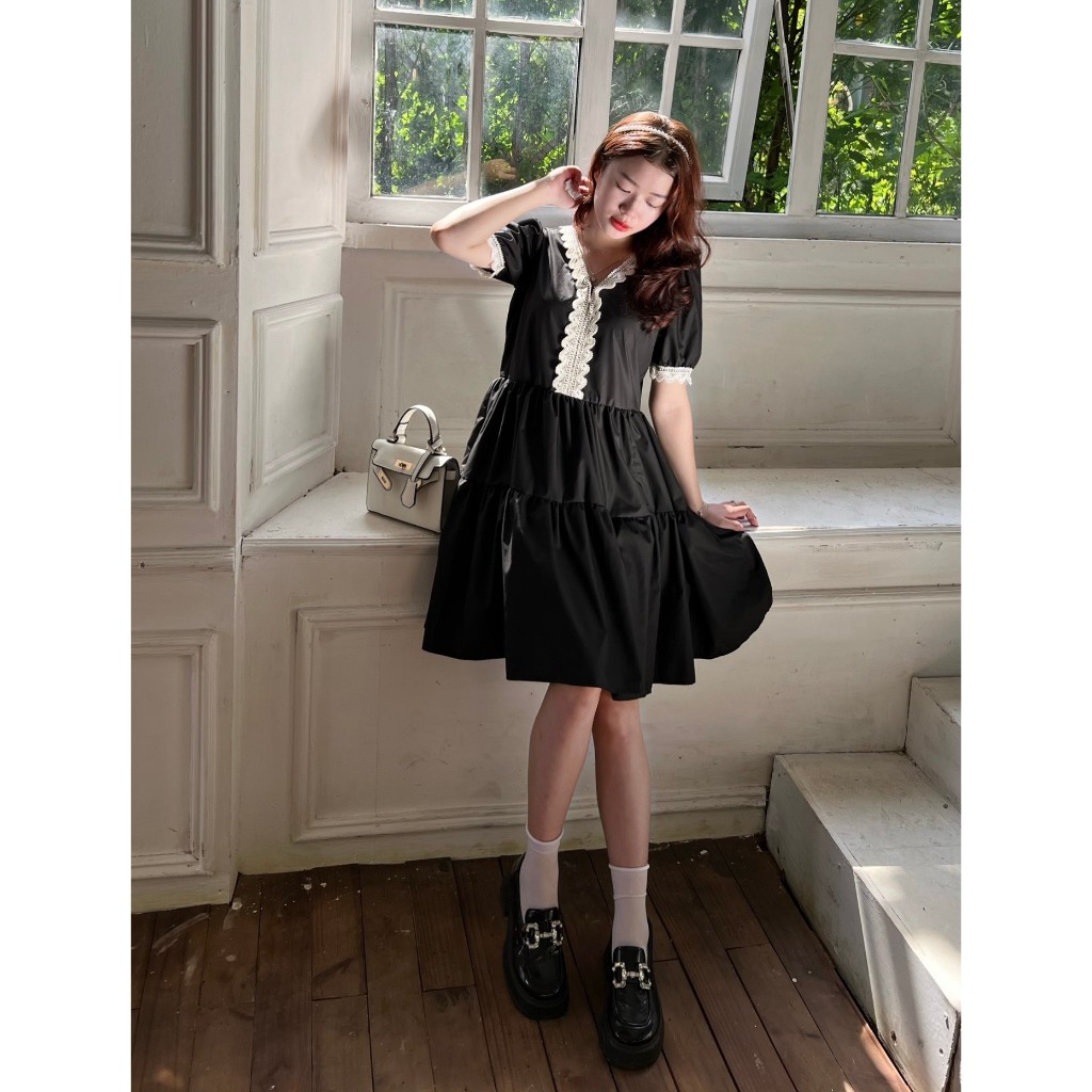 Váy Baby Doll Cerise ngắn tay có ren trước ngực điệu đà tay bồng chân váy rút nhăn chất liệu thô trơn mềm mại full size