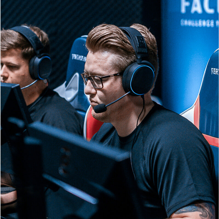 Tai Nghe SteelSeries Arctis Pro Gaming - Hàng Chính Hãng - BH 1 năm - Có Xuất VAT