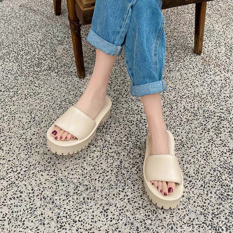 Dép bánh mì nữ đế răng cưa quai ngang tăng chiều cao ~6cm siêu nhẹ hottrend 2023 Phong cách thời trang Âu Mỹ !