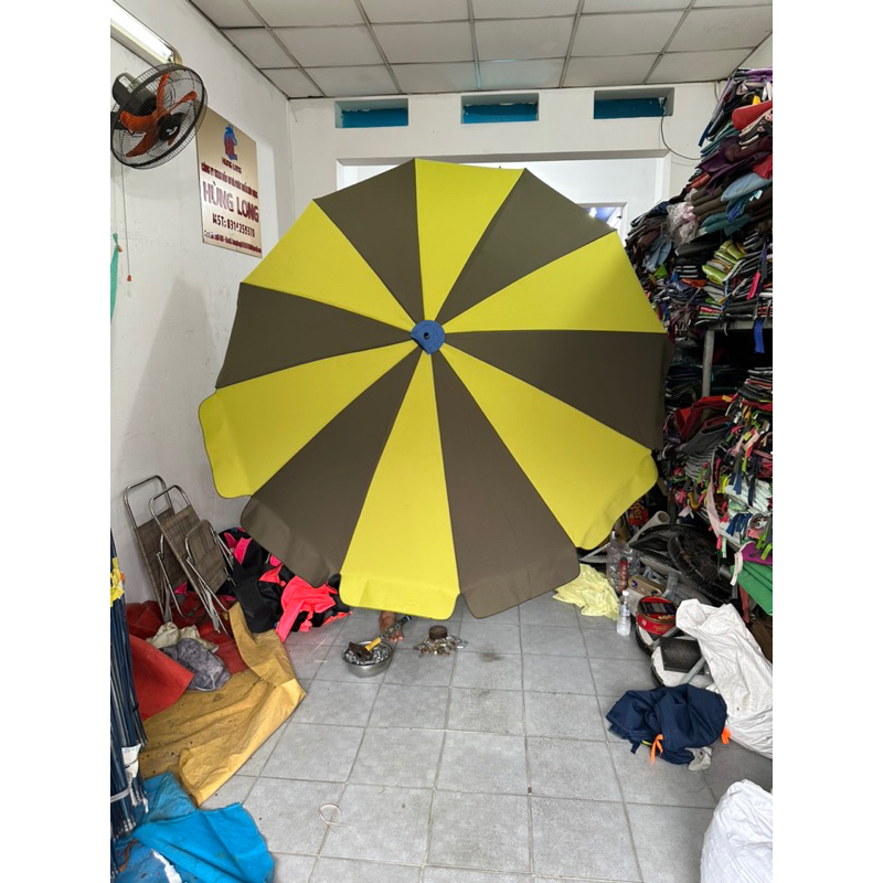 Ô Dù 2m2 12nan treo quần áo