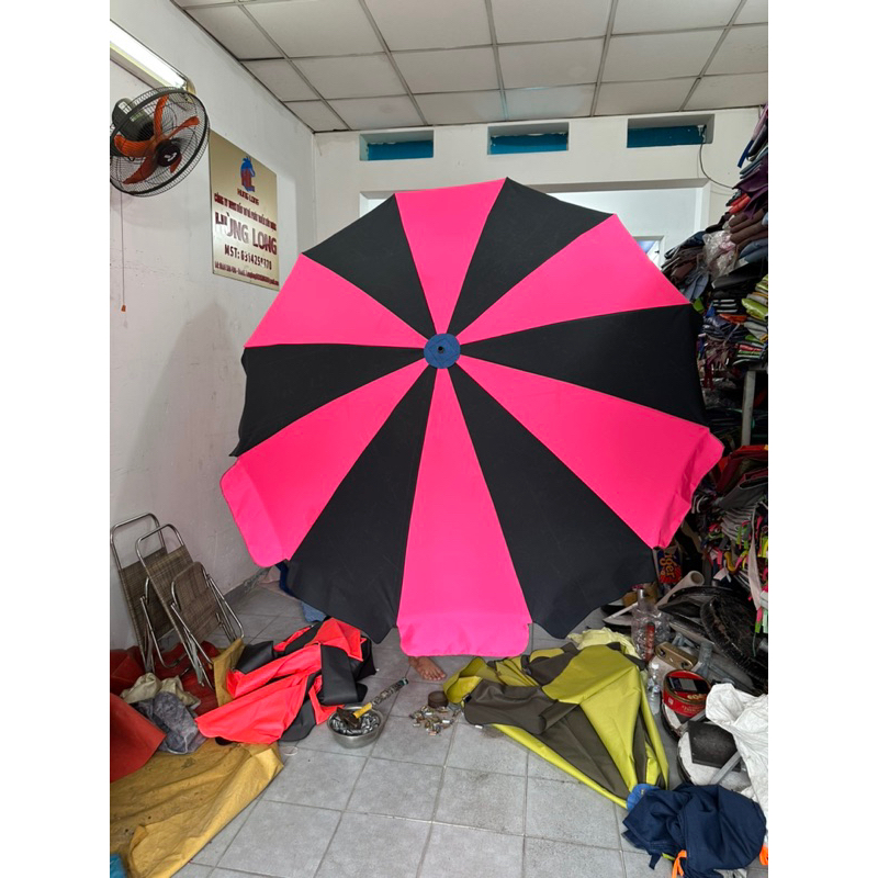 Ô Dù 2m2 12nan treo quần áo