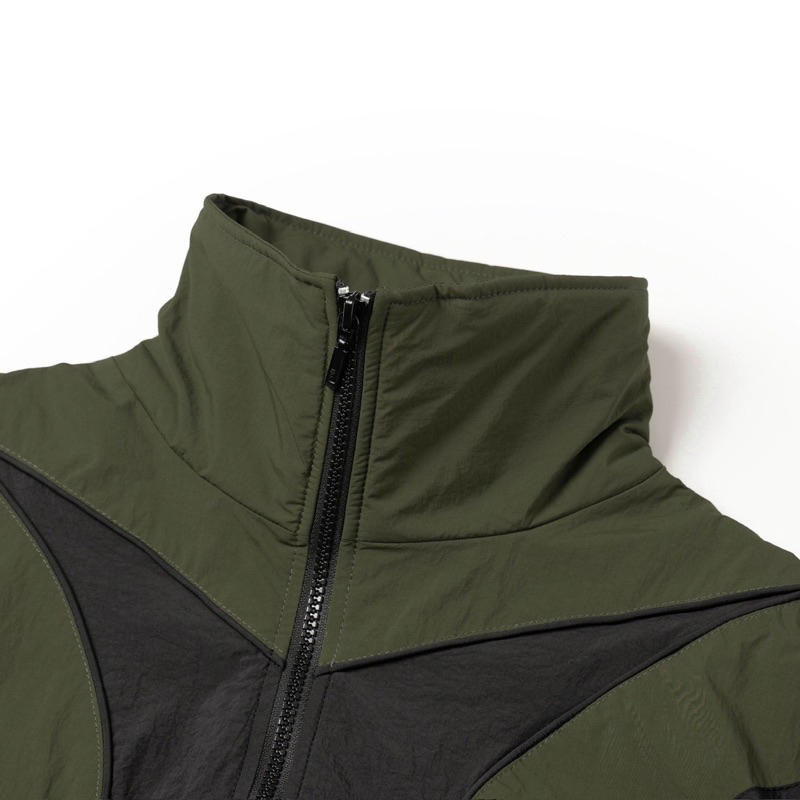 Áo khoác dù cropped chống nước 80% | MIRK21 WB jacket Black/Olive green.