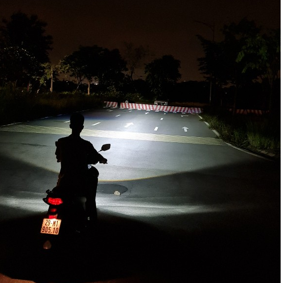 Đèn Pha Bi Cầu T40 60W/H4/12.24V/DC Cắt Sáng Chống Chói Lắp Zin