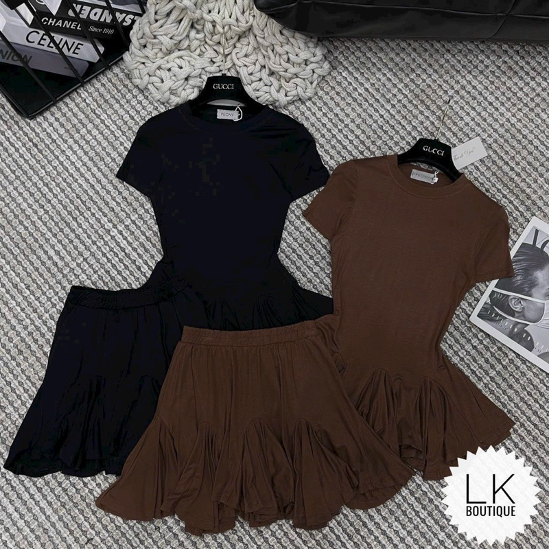 Set áo cổ tròn tùng xòe kèm chân váy xòe gân tăm - Bộ 2 món áo body cổ tròn kèm chân váy