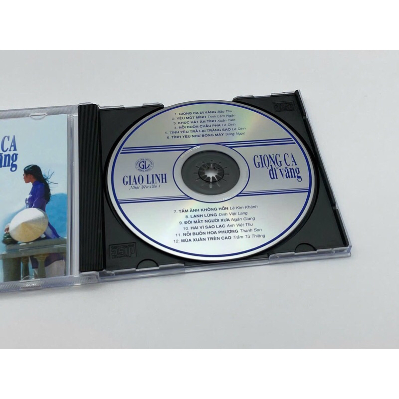 2 cd lệ quyên và thuỳ dung