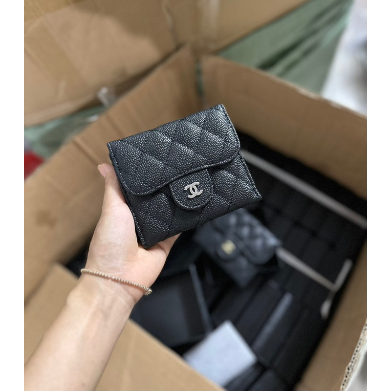 Ví mini Chan nel trần ô dáng vuông