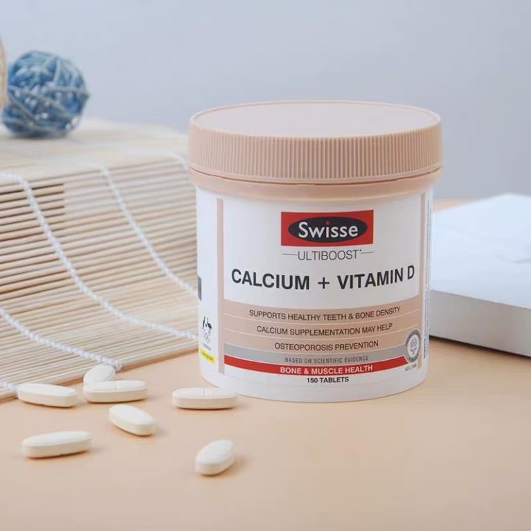Viên uống  bổ sung canxi hữu cơ, vitamin D hỗ trợ xương khớp Swisse Ultiboost Calcium & Vitamin D, Úc