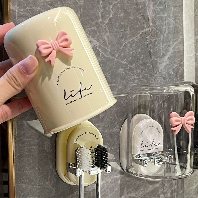 Giá đỡ bàn chải kèm cốc súc miệng gắn tường dễ thương cho bé yêu thích đánh răng mỗi ngày