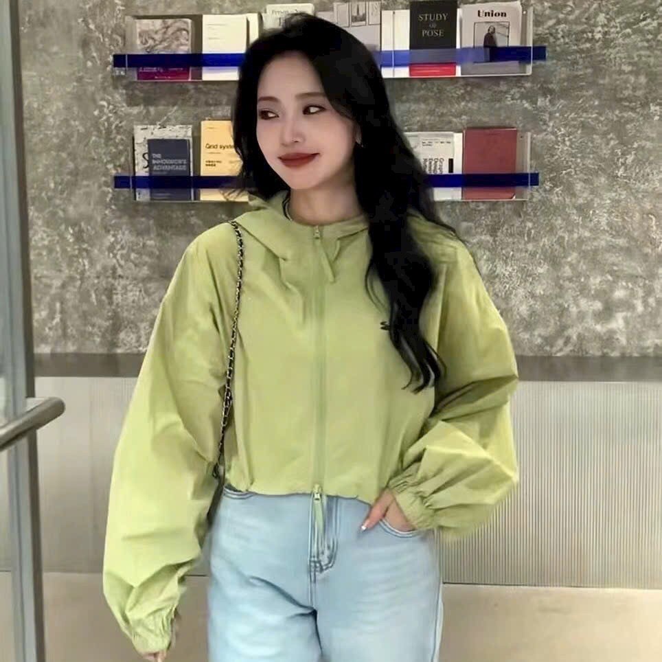 Mã SR57 Áo gió nữ hai lớp dáng croptop có mũ bo chun dáng ngắn trẻ trung hàng QC cao cấp