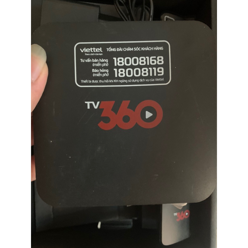 Box Viettel lên mạng xem truyền hình biến tivi thương thành smart TV