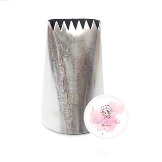 Đui đan giỏ bắt hoa bánh kem