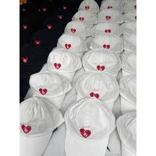 Mũ / nón lưỡi trai mlb logo heart đen & trắng