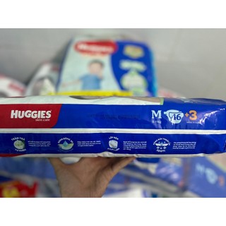 [TẶNG KÈM 3 MIẾNG] Tã dán Huggies SIZE M 46 + 3 miếng/ SIZE M 76 + 3 miếng