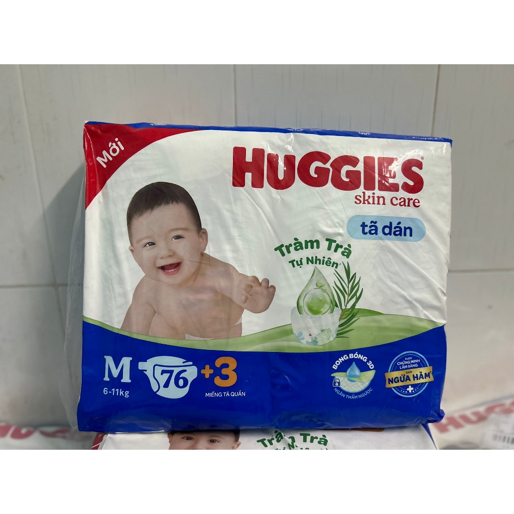 [TẶNG KÈM 3 MIẾNG] Tã dán Huggies SIZE M 46 + 3 miếng/ SIZE M 76 + 3 miếng