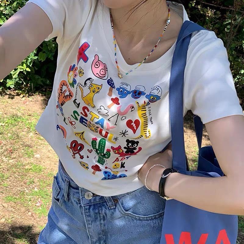 Áo Thun Croptop Tay Ngắn In Họa Tiết Hoạt Hình Cổ Tròn Thời Trang Năng Động